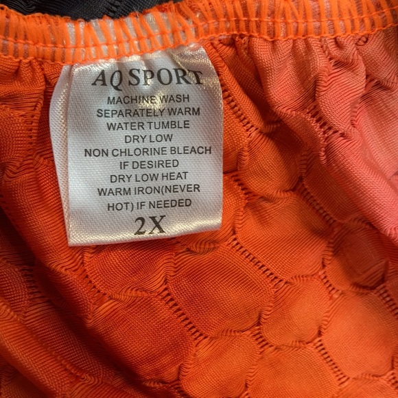 3/$15 Tie dye print honeycomb stretch longer short size 2X jrs - Picture 9 of 15